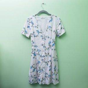 Storia size Small, White & Blue Floral Dress, short-sleeve, v-neck, button-down